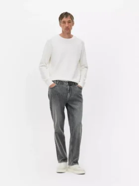 Mid-rise straight-leg jeans