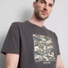 Mount everest graphic t-shirt Mount everest graphic t-shirt
