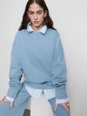 Oversized drop-shoulder sweatshirt Oversized drop-shoulder sweatshirt
