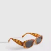 Rectangular tortoiseshell sunglasses Rectangular tortoiseshell sunglasses