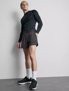 Reflective running shorts