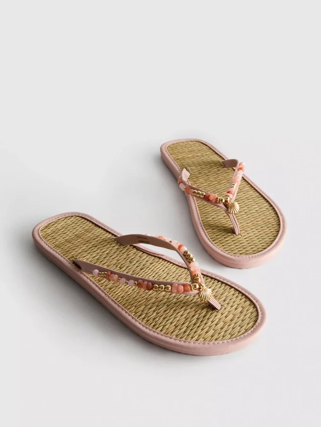 Seagrass effect flip flops Seagrass effect flip flops