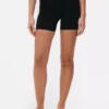 Seamless anti-chafing cycle shorts Seamless anti-chafing cycle shorts