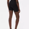 Seamless bumlift shorts Seamless bumlift shorts