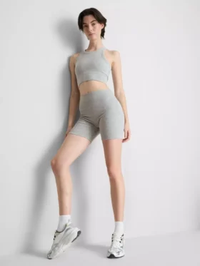 Seamless ribbed active shorts