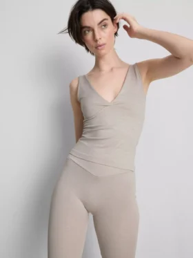 Seamless v-neck tank