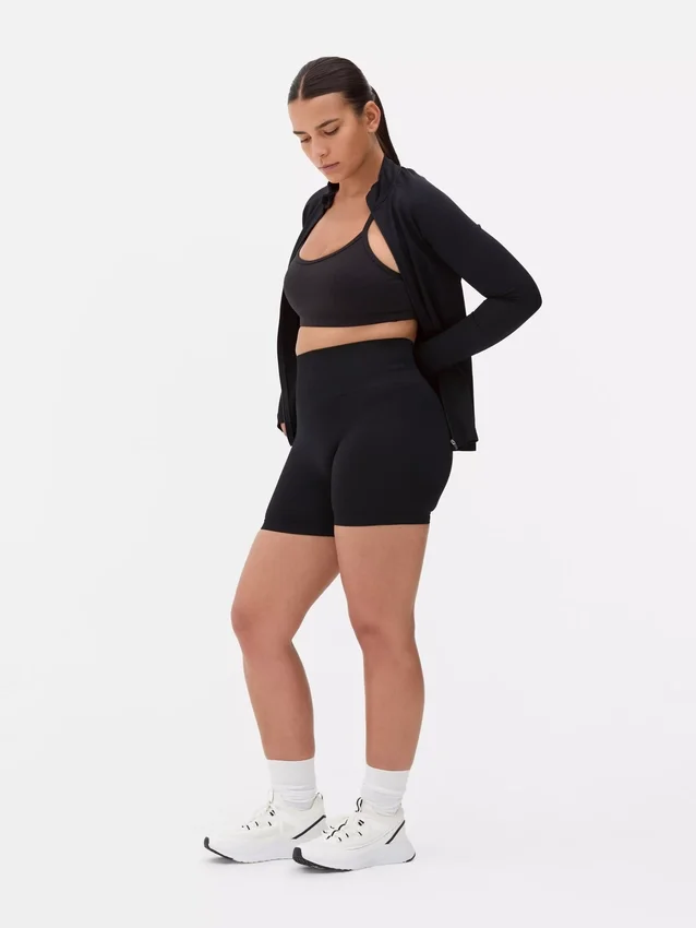 Seamless yoga shorts Seamless yoga shorts
