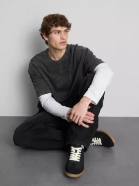 Short sleeved washed t-shirt