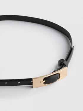 Skinny rectangle buckle belt