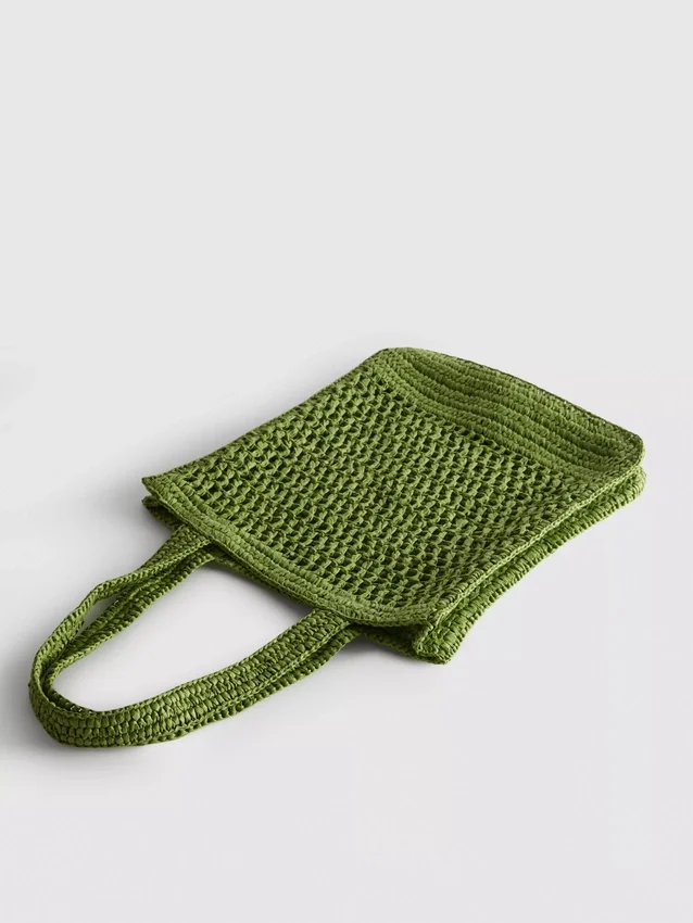 Straw shopper Straw shopper