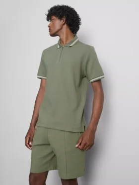Textured zip-neck polo shirt