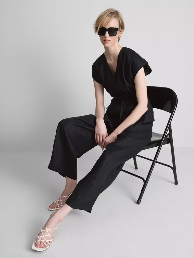 The edit wide-leg linen pants The edit wide-leg linen pants