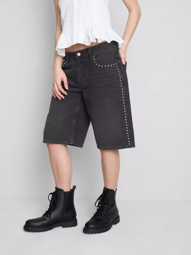 The primark scene | cotton denim studded jorts The primark scene | cotton denim studded jorts