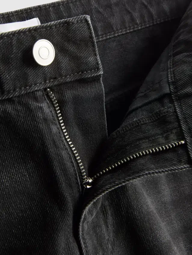The primark scene | cotton denim studded jorts The primark scene | cotton denim studded jorts