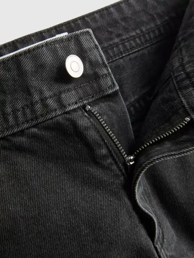 The primark scene | cotton denim studded micro shorts The primark scene | cotton denim studded micro shorts