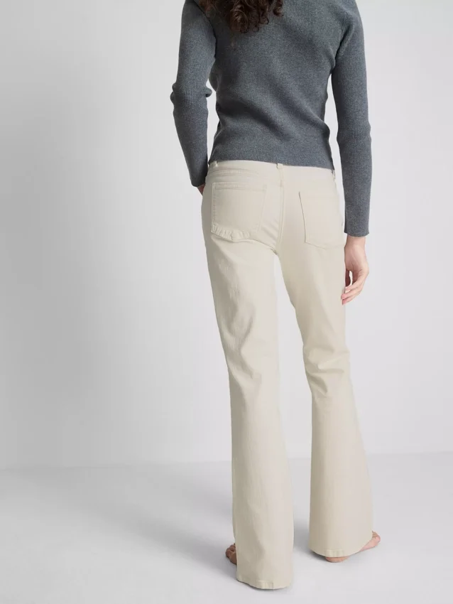 The primark scene | low-rise flared jeans The primark scene | low-rise flared jeans