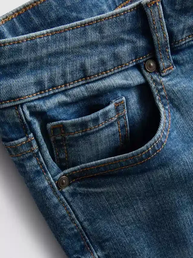 The primark scene | low-rise flared jeans The primark scene | low-rise flared jeans