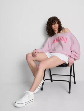 The primark scene | slogan off-shoulder sweatshirt The primark scene | slogan off-shoulder sweatshirt