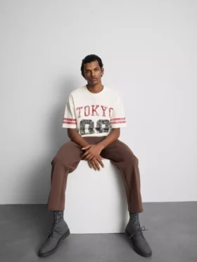 Tokyo short sleeve distressed graphic t-shirt