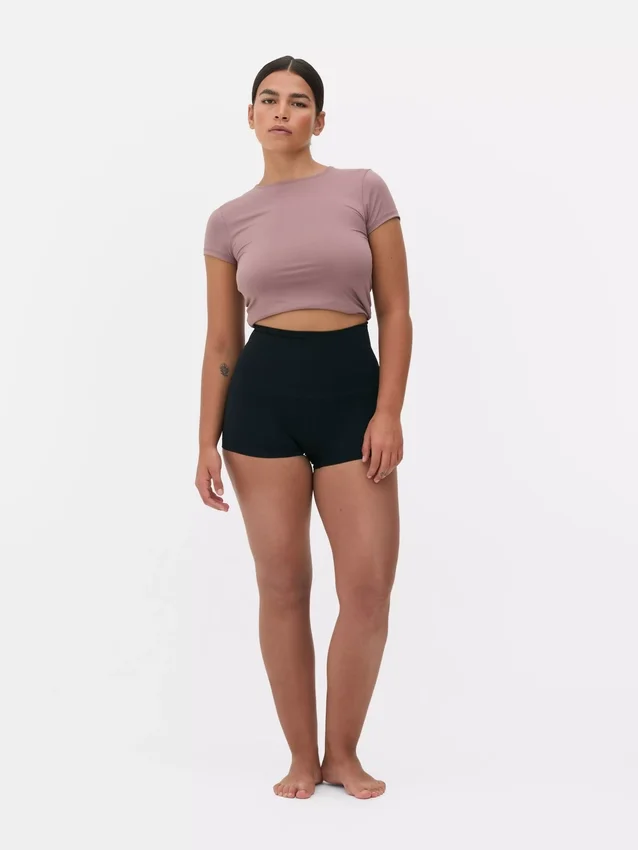 Waist shaping shorts Waist shaping shorts
