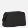Wash bag with zip closure Wash bag with zip closure