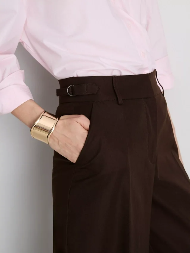 Wide leg pleated belt detail pants Wide leg pleated belt detail pants
