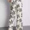 Wide leg printed pants Wide leg printed pants